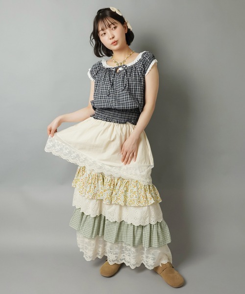 SPINNS（スピンズ）の「ノースリーブブラウス/チェック柄/裾シャーリング/NEO森ガール（シャツ/ブラウス・レディース・ネイビー/ベージュ・ONESIZE）」の8枚目の写真