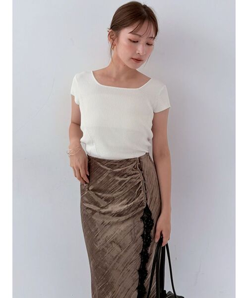 LAGUNAMOON(ラグナムーン)の「バックレースアップコンパクトニット 【夏服】 【半袖】(Tシャツ/カットソー・レディース・ボルドー/ホワイト・FREE)」の10枚目の写真