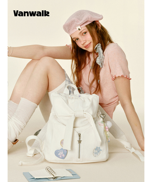 VANWALK（バンウォーク）の「Hood Backpack [White]（バックパック/リュック・レディース・ホワイト・FREE）」の2枚目の写真