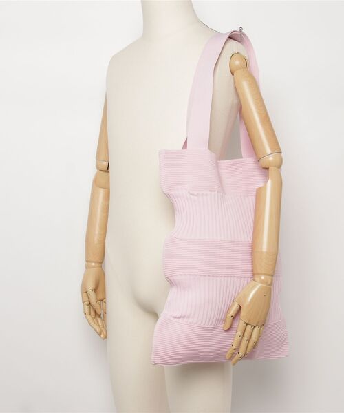 CFCL(シーエフシーエル)の「【CFCL】STRATA LARGE TOTE BAG(トートバッグ・メンズ・ピンク・FREE)」の5枚目の写真
