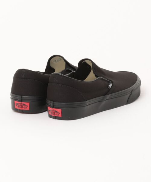VANS（バンズ）の「【VANS】VN000EYEBKA UA Classic Slip-On（スニーカー・メンズ・ブラック・28/27/26/27.5/26.5）」の2枚目の写真