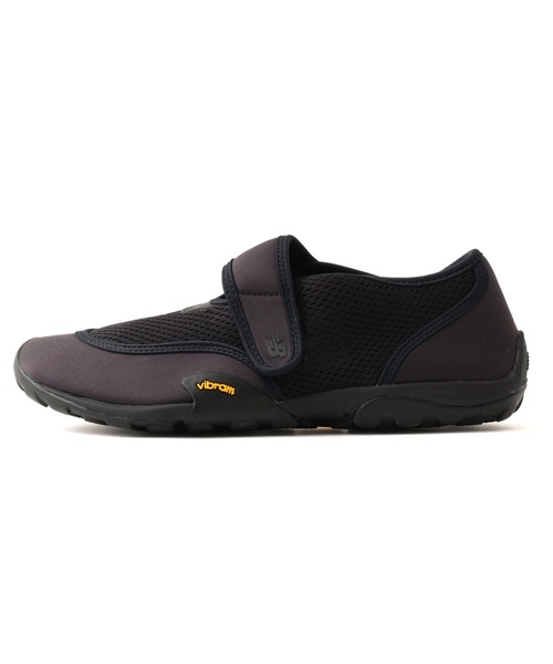NEW BALANCE(ニューバランス)の「New Balance MT26IO / ニューバランス MT26IO(スニーカー・メンズ・ブラック・24.0cm/23.5cm/23.0cm/25.0cm/24.5cm)」の4枚目の写真
