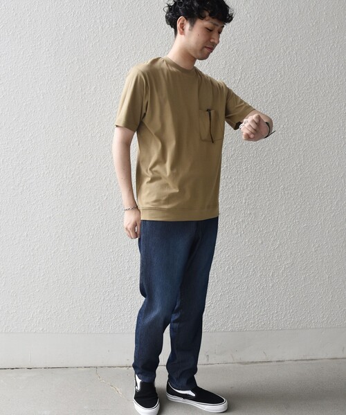 SHIPS any(シップス エニィ)の「SHIPS any:〈接触冷感/UVカット〉ソフト スムース リラックス ポケット Tシャツ◇(Tシャツ/カットソー・メンズ・ホワイト/カーキ/ブラウン/チャコールグレー・LARGE/X-LARGE/SMALL/MEDIUM)」の16枚目の写真