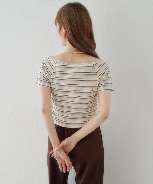 Kastane(カスタネ)の「【無地&ボーダー】オフショルリブ半袖tee(Tシャツ/カットソー・レディース・レッド/ブラック/オフホワイト/アイボリー・FREE)」の22枚目の写真