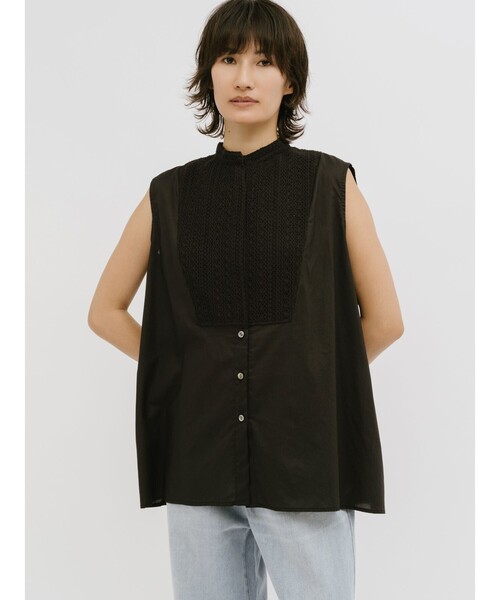 MIDIUMISOLID(ミディウミソリッド)の「MIDIUMISOLID for Ladies レース付きワイドシャツ(シャツ/ブラウス・レディース・ブラック/オフホワイト・FREE)」の2枚目の写真