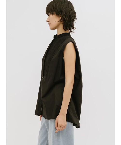 MIDIUMISOLID(ミディウミソリッド)の「MIDIUMISOLID for Ladies レース付きワイドシャツ(シャツ/ブラウス・レディース・ブラック/オフホワイト・FREE)」の7枚目の写真