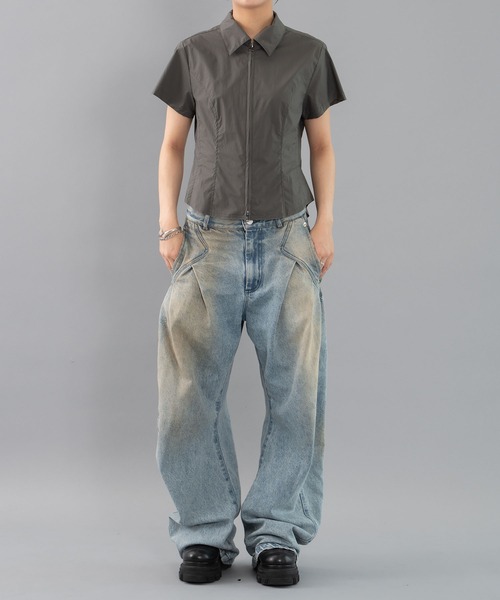 CONZ(コンズ)の「fitted zip up shirt short sleeve(シャツ/ブラウス・レディース・ネイビー/カーキ/ダークグレー・1/2)」の4枚目の写真