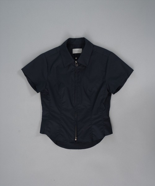 CONZ(コンズ)の「fitted zip up shirt short sleeve(シャツ/ブラウス・レディース・ネイビー/カーキ/ダークグレー・1/2)」の21枚目の写真