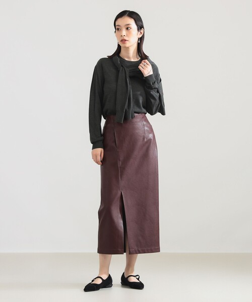 Demi-Luxe BEAMS(デミルクス ビームス)の「AK+1 / フェイクレザー スカート(スカート・レディース・ブラック/ワイン・36/38)」の17枚目の写真