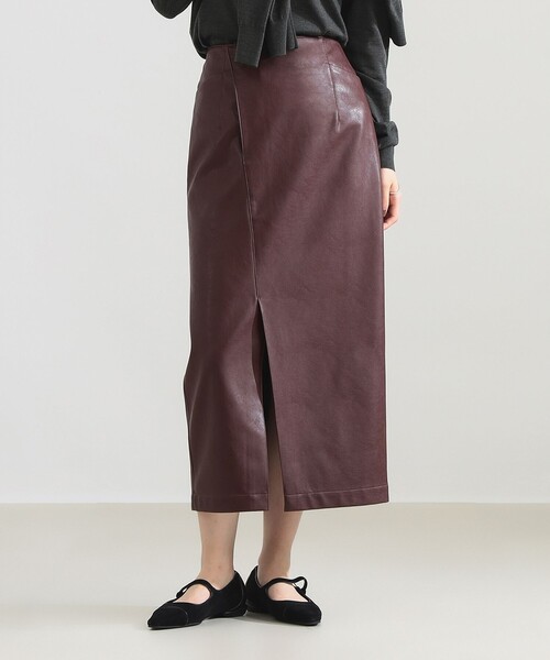 Demi-Luxe BEAMS(デミルクス ビームス)の「AK+1 / フェイクレザー スカート(スカート・レディース・ブラック/ワイン・36/38)」の20枚目の写真