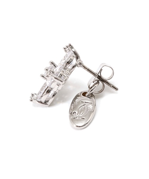 JILL by JILL STUART（ジルバイジルスチュアート）の「Cubic 大粒クローバーピアス（ピアス（両耳用）・レディース・シルバー/ブルー・FREE）」の19枚目の写真