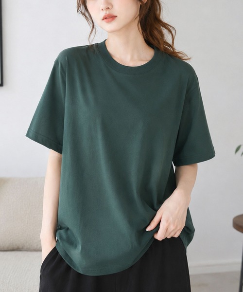 Amulet(アミュレット)の「着回し自在のシンプルな定番アイテム クルーネック半袖Tシャツ(Tシャツ/カットソー・レディース・グリーン/ブラック/ホワイト/アイボリー・S/M/L/XL)」の7枚目の写真