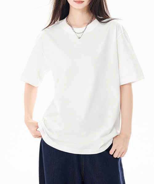 Amulet(アミュレット)の「着回し自在のシンプルな定番アイテム クルーネック半袖Tシャツ(Tシャツ/カットソー・レディース・グリーン/ブラック/ホワイト/アイボリー・S/M/L/XL)」の10枚目の写真