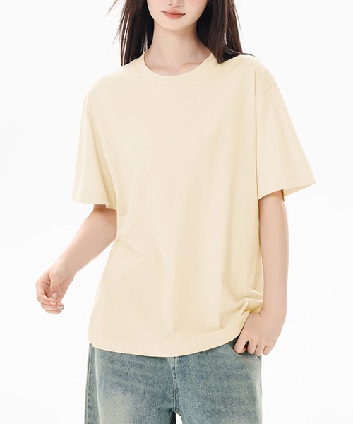Amulet(アミュレット)の「着回し自在のシンプルな定番アイテム クルーネック半袖Tシャツ(Tシャツ/カットソー・レディース・グリーン/ブラック/ホワイト/アイボリー・S/M/L/XL)」の13枚目の写真