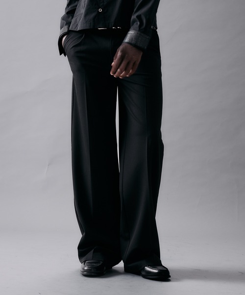 ANDER HUNK(アンダーハンク)の「Crocodile Switch Wide Straight Slacks/クロコダイルスイッチワイドストレートスラックス(スラックス・メンズ・ブラック・LARGE/MEDIUM/SMALL)」の1枚目の写真
