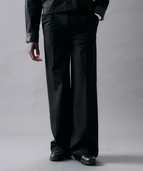 ANDER HUNK(アンダーハンク)の「Crocodile Switch Wide Straight Slacks/クロコダイルスイッチワイドストレートスラックス(スラックス・メンズ・ブラック・LARGE/MEDIUM/SMALL)」の2枚目の写真