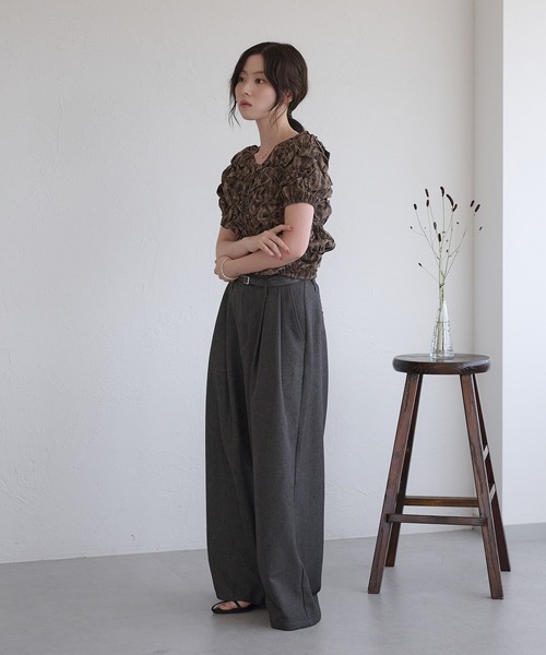 raffime(ラフィミー)の「【Raffime】くしゅくしゅシャーリングトップス(シャツ/ブラウス・レディース・ネイビー/ブラウン/ボルドー・フリー)」の15枚目の写真