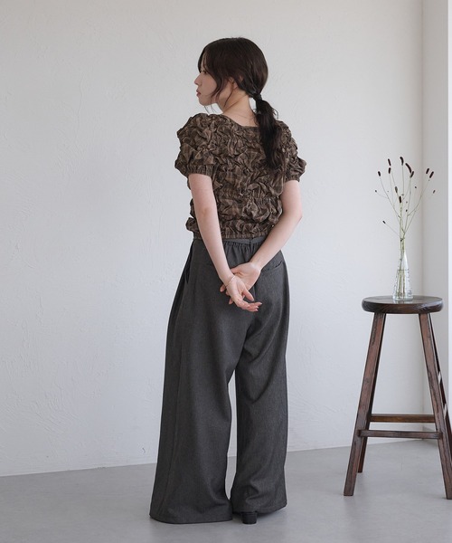 raffime(ラフィミー)の「【Raffime】くしゅくしゅシャーリングトップス(シャツ/ブラウス・レディース・ネイビー/ブラウン/ボルドー・フリー)」の12枚目の写真