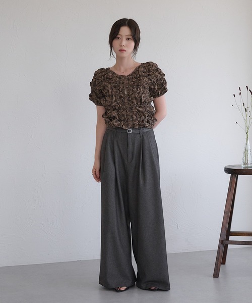 raffime(ラフィミー)の「【Raffime】くしゅくしゅシャーリングトップス(シャツ/ブラウス・レディース・ネイビー/ブラウン/ボルドー・フリー)」の14枚目の写真