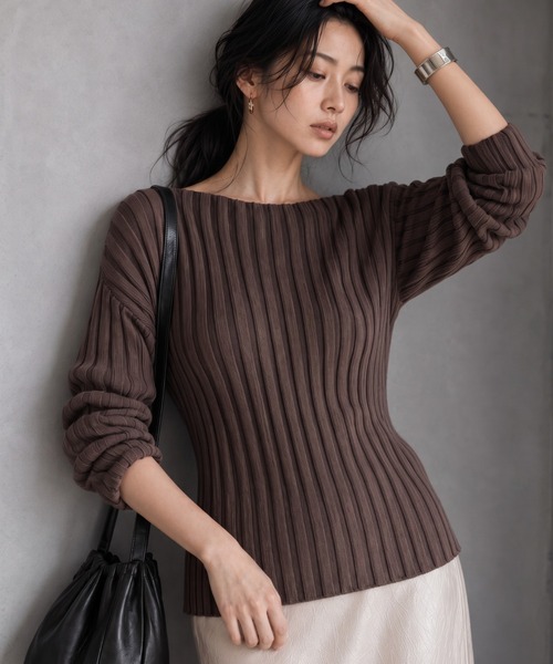 ap retro(アプレトロ)の「【ap retro basic】ワイドリブボートネックニット(ニット/セーター・レディース・ブラック/モカ/チャコール/ライトベージュ・FREE)」の4枚目の写真