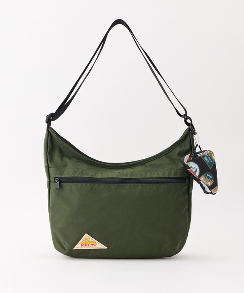 KELTY(ケルティ)の「総柄ポーチ付/限定モデル【KELTY】LIMITED CURVE SHOULDER M(ショルダーバッグ・レディース・タン/ブラック/オリーブ・ONE SIZE)」の16枚目の写真
