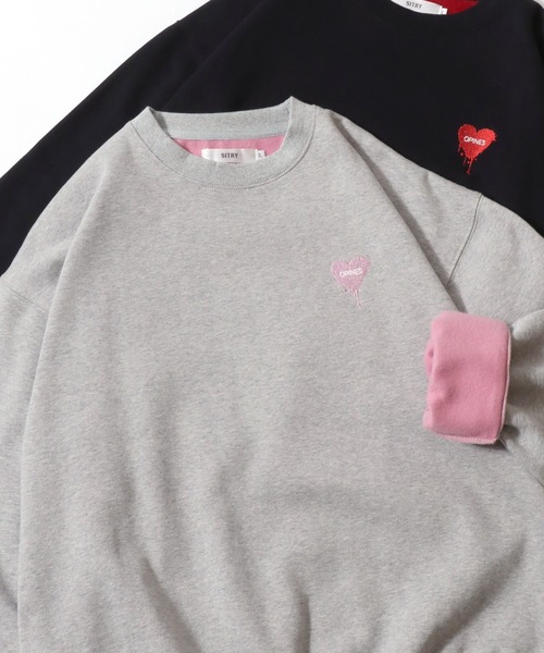 SITRY(シトリー)の「SITRY Heart Embroidery Color Scheme Sweat Shirt/別注 オーバーサイズ ハートロゴ ワンポイントラメ刺繍 裏起毛 配色 トレーナー スウェット レディース メンズ(スウェット・レディース・ネイビー/グレー/ブラウン/ブラック/グレー系その他2/ブラック系その他/グレー系その他/チャコール/ブルー系その他/ブラウン系その他・M/L/XL)」の5枚目の写真