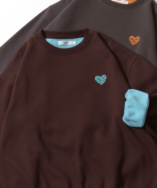 SITRY(シトリー)の「SITRY Heart Embroidery Color Scheme Sweat Shirt/別注 オーバーサイズ ハートロゴ ワンポイントラメ刺繍 裏起毛 配色 トレーナー スウェット レディース メンズ(スウェット・レディース・ネイビー/グレー/ブラウン/ブラック/グレー系その他2/ブラック系その他/グレー系その他/チャコール/ブルー系その他/ブラウン系その他・M/L/XL)」の7枚目の写真