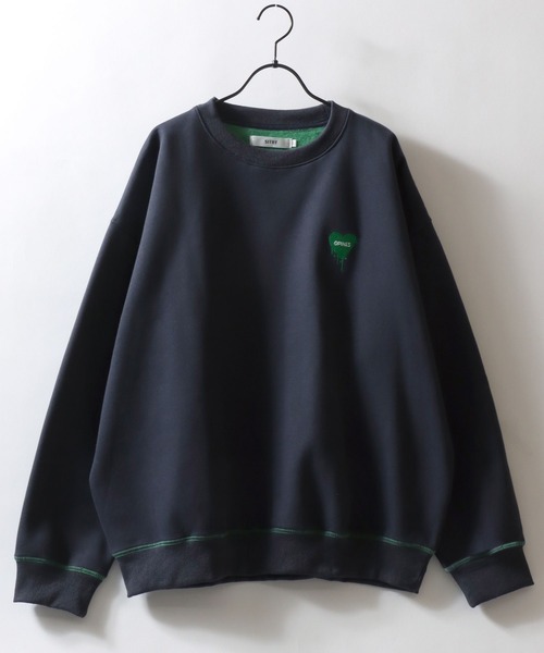 SITRY(シトリー)の「SITRY Heart Embroidery Color Scheme Sweat Shirt/別注 オーバーサイズ ハートロゴ ワンポイントラメ刺繍 裏起毛 配色 トレーナー スウェット レディース メンズ(スウェット・レディース・ネイビー/グレー/ブラウン/ブラック/グレー系その他2/ブラック系その他/グレー系その他/チャコール/ブルー系その他/ブラウン系その他・M/L/XL)」の20枚目の写真