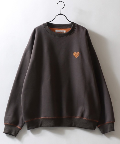 SITRY(シトリー)の「SITRY Heart Embroidery Color Scheme Sweat Shirt/別注 オーバーサイズ ハートロゴ ワンポイントラメ刺繍 裏起毛 配色 トレーナー スウェット レディース メンズ(スウェット・レディース・ネイビー/グレー/ブラウン/ブラック/グレー系その他2/ブラック系その他/グレー系その他/チャコール/ブルー系その他/ブラウン系その他・M/L/XL)」の13枚目の写真