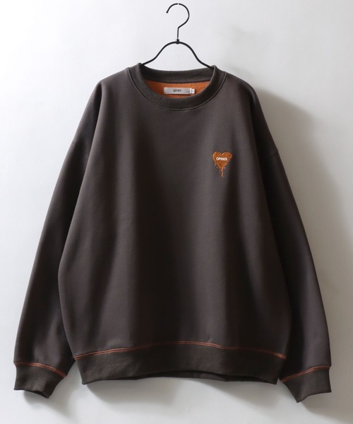 SITRY(シトリー)の「SITRY Heart Embroidery Color Scheme Sweat Shirt/別注 オーバーサイズ ハートロゴ ワンポイントラメ刺繍 裏起毛 配色 トレーナー スウェット レディース メンズ(スウェット・レディース・ネイビー/グレー/ブラウン/ブラック/グレー系その他2/ブラック系その他/グレー系その他/チャコール/ブルー系その他/ブラウン系その他・M/L/XL)」の18枚目の写真