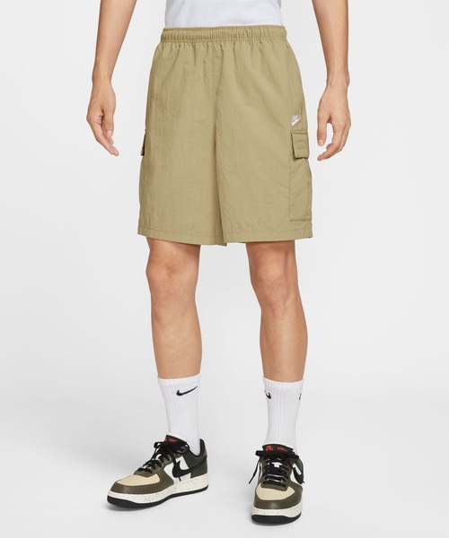 NIKE(ナイキ)の「NIKE ナイキ ナイキ クラブ ユーティリティ ショート(カーゴパンツ・メンズ・ベージュ/ブラック・M/S/3L/LL/L)」の4枚目の写真