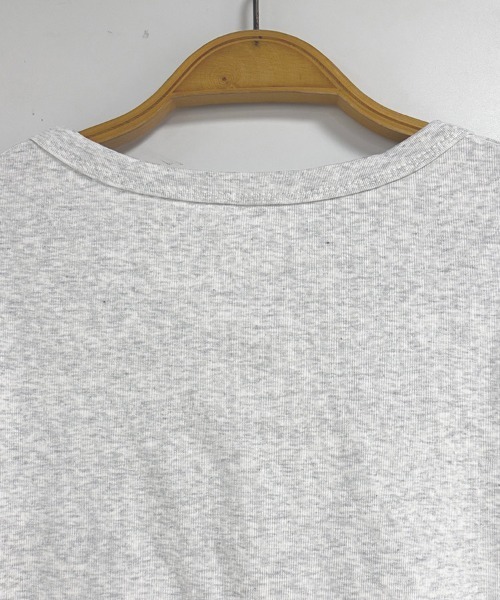 ReRe(リリ)の「ヘンリーネック半袖リブTシャツ レディース(Tシャツ/カットソー・レディース・ブラック/ホワイト/グレー・X-LARGE/LARGE/MEDIUM)」の5枚目の写真