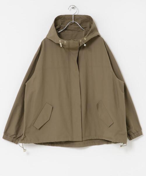 ITEMS URBANRESEARCH（アイテムズ アーバンリサーチ）の「撥水マウンテンパーカー（マウンテンパーカー・レディース・モカ/ホワイト系その他/ブラック・FREE）」の17枚目の写真