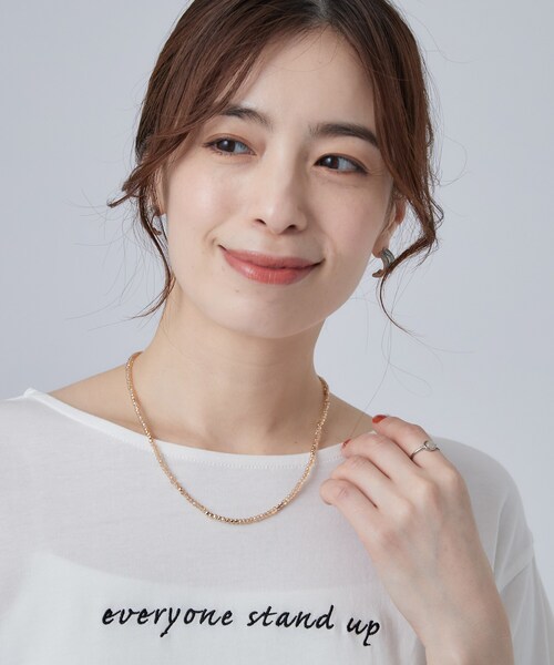 SHOO・LA・RUE(シューラルー)の「ビーズネックレス(ネックレス・レディース・チャコールグレー/ライトベージュ/シルバー・00)」の8枚目の写真