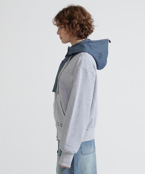 AVIREX(アヴィレックス)の「《NAVAL COLLECTION》DENIM COMBI PARKA(パーカー・レディース・ネイビー/グレー/ブラック・M/S)」の17枚目の写真