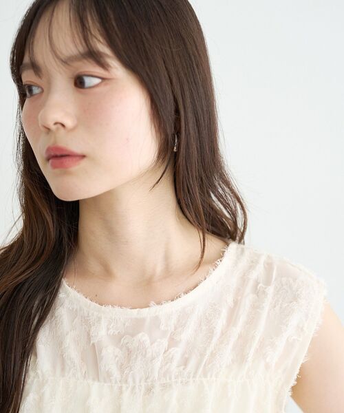 earth music&ecology(アースミュージックアンドエコロジー)の「ヒゲジャガードノースリーブブラウス(シャツ/ブラウス・レディース・ブラウン/ブラック/アイボリー・FREE)」の19枚目の写真