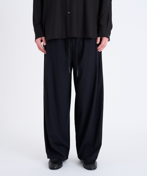 onegravity(ワングラビティ)の「onegravity / SUPER160's ウール ワイドイージーパンツ(その他パンツ・メンズ・グレー/ブラック・LARGE/MEDIUM)」の1枚目の写真