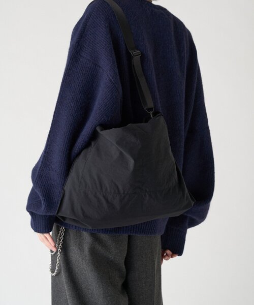 Lui's(ルイス)の「【PACEM】4wayナイロンバッグ / SMALL(トートバッグ・メンズ・ブラック/オリーブ・FREE)」の3枚目の写真