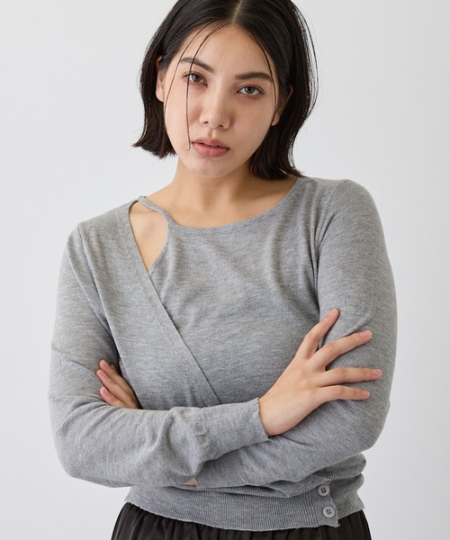 LYORI(リオリ)の「デザインニットトップス(ニット/セーター・レディース・グレー/ブラウン・FREE)」の5枚目の写真