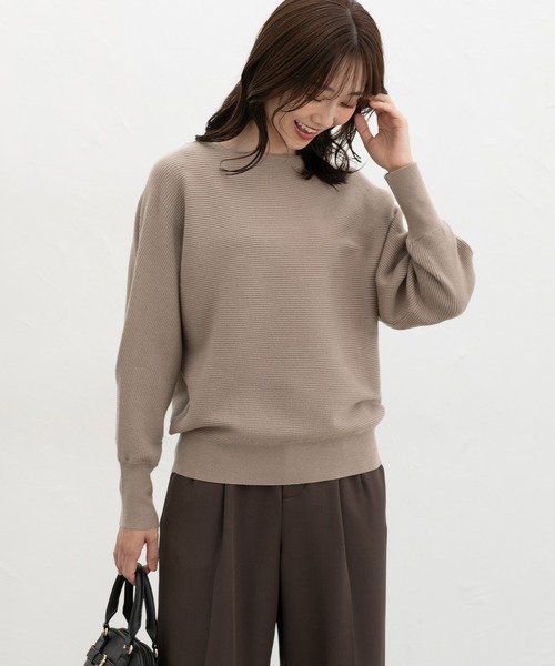 Honeys(ハニーズ)の「ドルマンニット(ニット/セーター・レディース・ブルー/レッド/モカ/ブラック/ヘザーチャコール・M/LL/L/3L)」の4枚目の写真