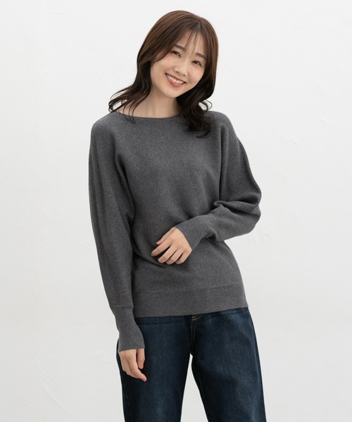 Honeys(ハニーズ)の「ドルマンニット(ニット/セーター・レディース・ブルー/レッド/モカ/ブラック/ヘザーチャコール・M/LL/L/3L)」の16枚目の写真