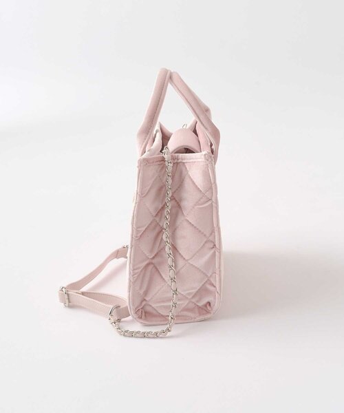 Belle Charme（ベルシャルム）の「【Belle Charme】Velour Quilted Ribbon Mini Tote（ハンドバッグ・レディース・ピンク/オフホワイト/ブラック・FREE）」の22枚目の写真