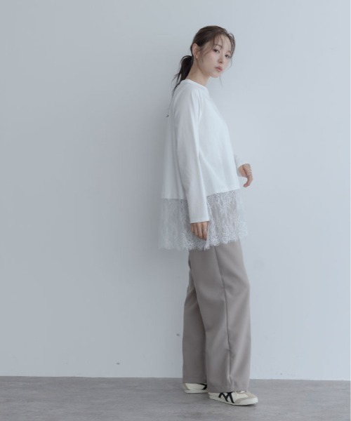 maviru（マヴィル）の「一枚でも、重ねても頼れる。裾レース レイヤード カットソー ロングTシャツ（Tシャツ/カットソー・レディース・ブラック/オフホワイト・M）」の6枚目の写真