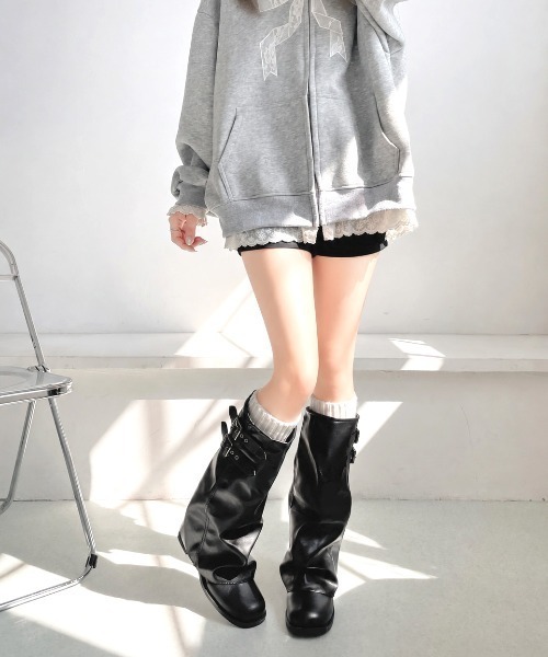 Shoes in Closet（シューズインクローゼット）の「【予約開始】ダブルベルト ルーズ カバーブーツ 497WB（ブーツ・レディース・ベージュ/ブラック・S/LL/L/M）」の6枚目の写真