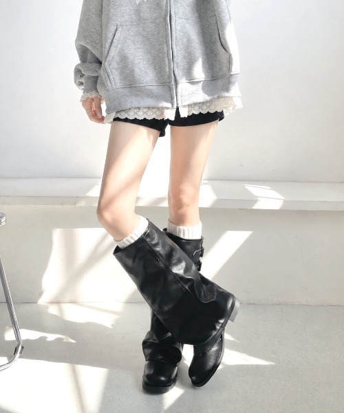 Shoes in Closet（シューズインクローゼット）の「【予約開始】ダブルベルト ルーズ カバーブーツ 497WB（ブーツ・レディース・ベージュ/ブラック・S/LL/L/M）」の7枚目の写真