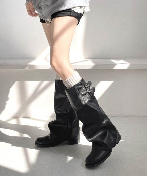 Shoes in Closet（シューズインクローゼット）の「【予約開始】ダブルベルト ルーズ カバーブーツ 497WB（ブーツ・レディース・ベージュ/ブラック・S/LL/L/M）」の8枚目の写真