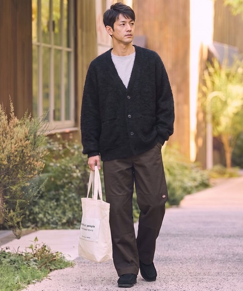 THE CRAFT CREW PRODUCTS(ザクラフトクループロダクツ)の「【MULTI FUNCTIONALシリーズ】オーバーサイズ Vネック シャギーニットカーディガン / 帯電防止・抗菌防臭【THE CRAFT CREW PRODUCTS】(カーディガン/ボレロ・メンズ・ネイビー/ブラック/ダークブラウン/アッシュグレー/グリーン/チャコール・S/M/L)」の22枚目の写真