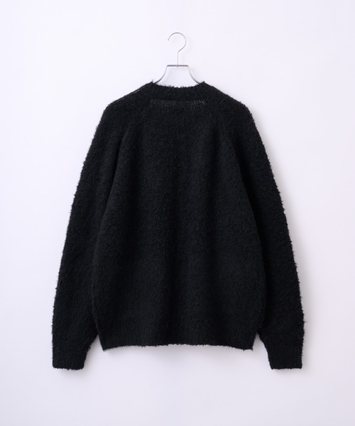 THE CRAFT CREW PRODUCTS(ザクラフトクループロダクツ)の「【MULTI FUNCTIONALシリーズ】オーバーサイズ Vネック シャギーニットカーディガン / 帯電防止・抗菌防臭【THE CRAFT CREW PRODUCTS】(カーディガン/ボレロ・メンズ・ネイビー/ブラック/ダークブラウン/アッシュグレー/グリーン/チャコール・S/M/L)」の8枚目の写真