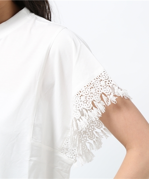 LBC（エルビーシー）の「コットンシルケットレース使いプルオーバー（Tシャツ/カットソー・レディース・ブラック/オフホワイト/アッシュグレー・MEDIUM）」の7枚目の写真