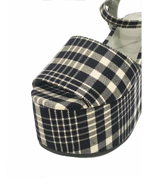 dazzlin（ダズリン）の「ﾁｪｯｸｻﾝﾀﾞﾙ（サンダル・レディース・ブラック/グリーン/レッド・LARGE/MEDIUM/SMALL）」の6枚目の写真